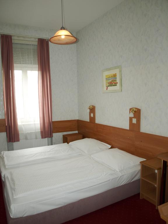 Hotel Stalehner Viena Habitación foto